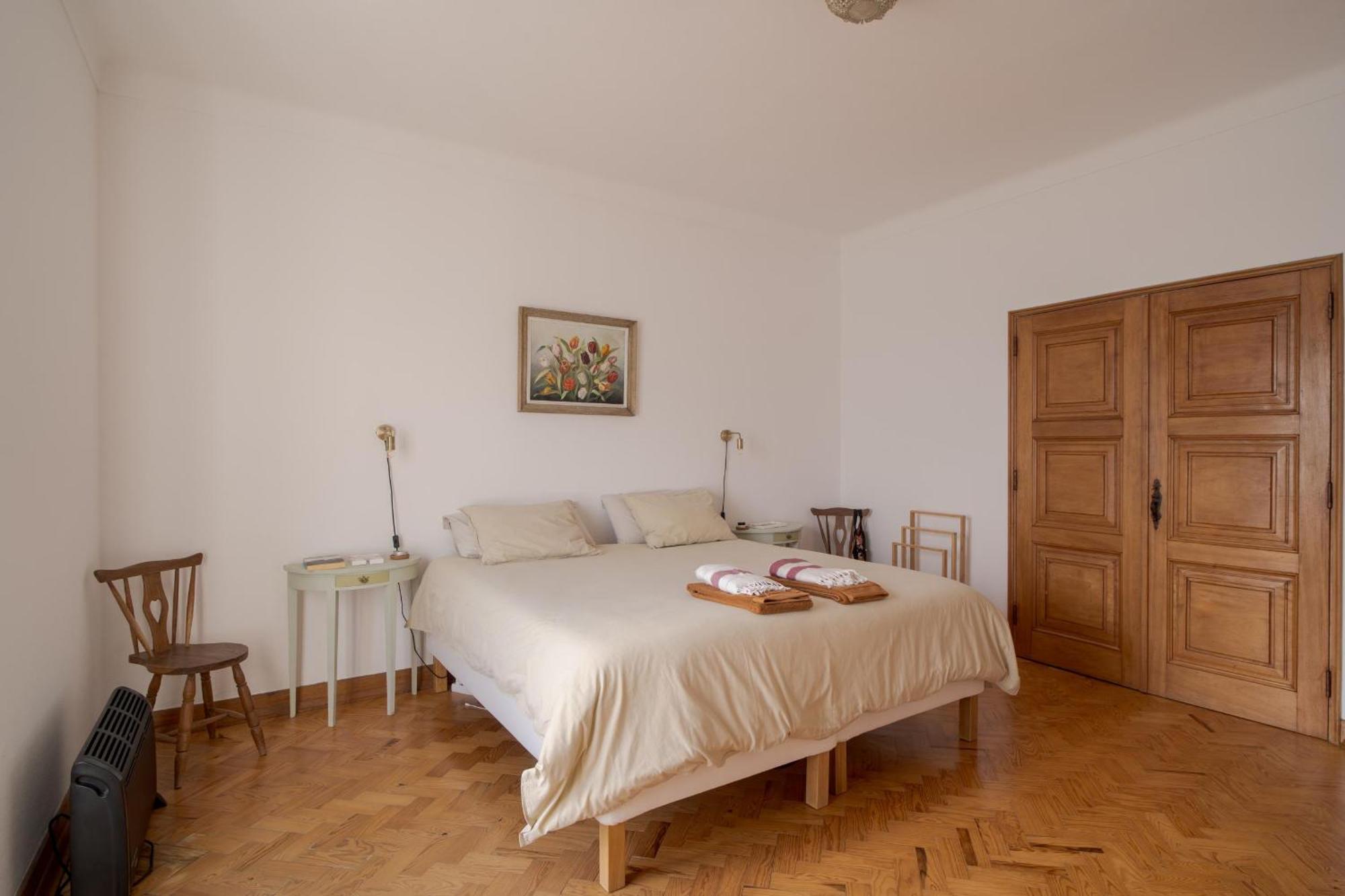 Appartement Manas Coliving à Sines Extérieur photo
