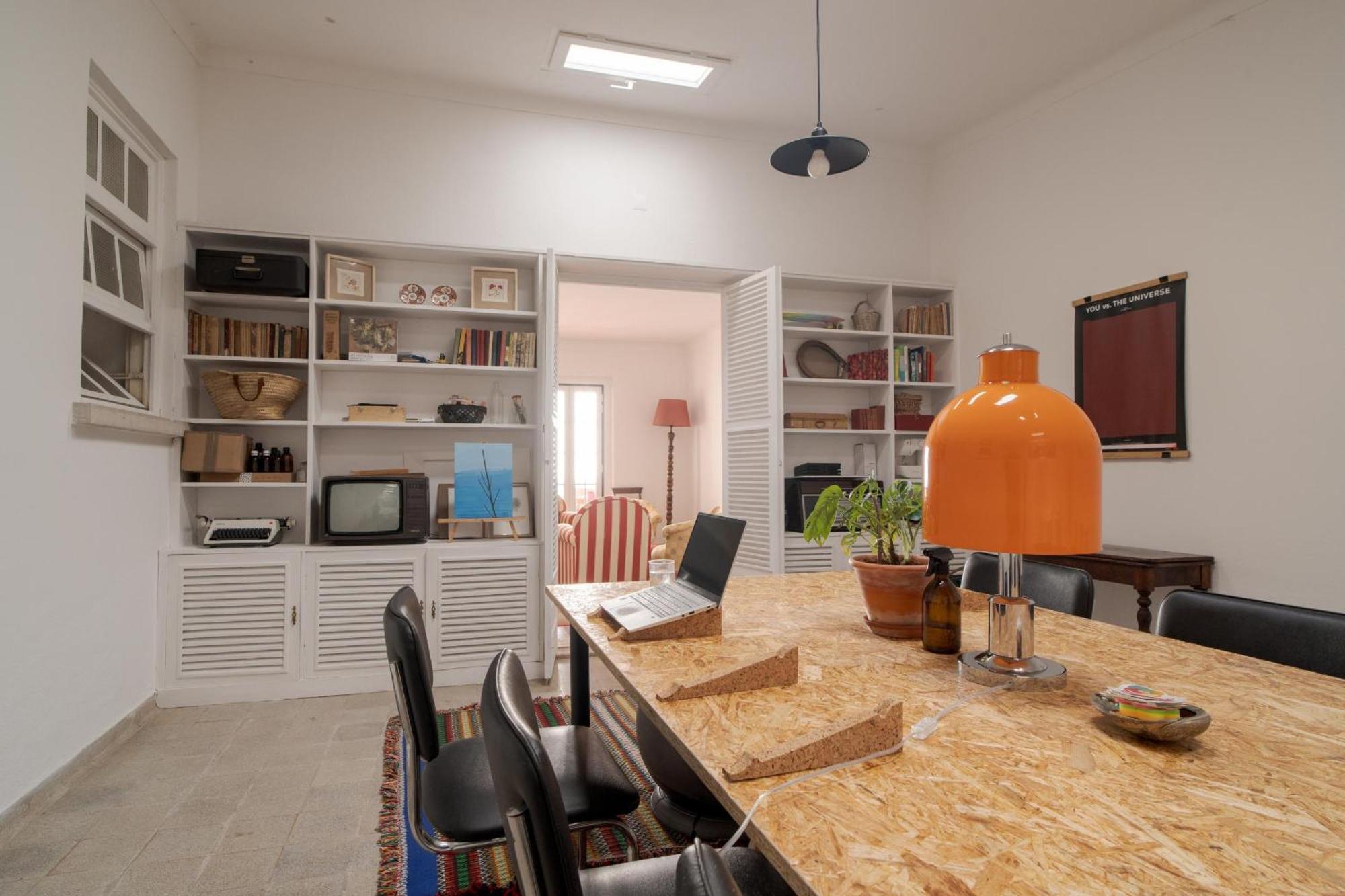 Appartement Manas Coliving à Sines Extérieur photo