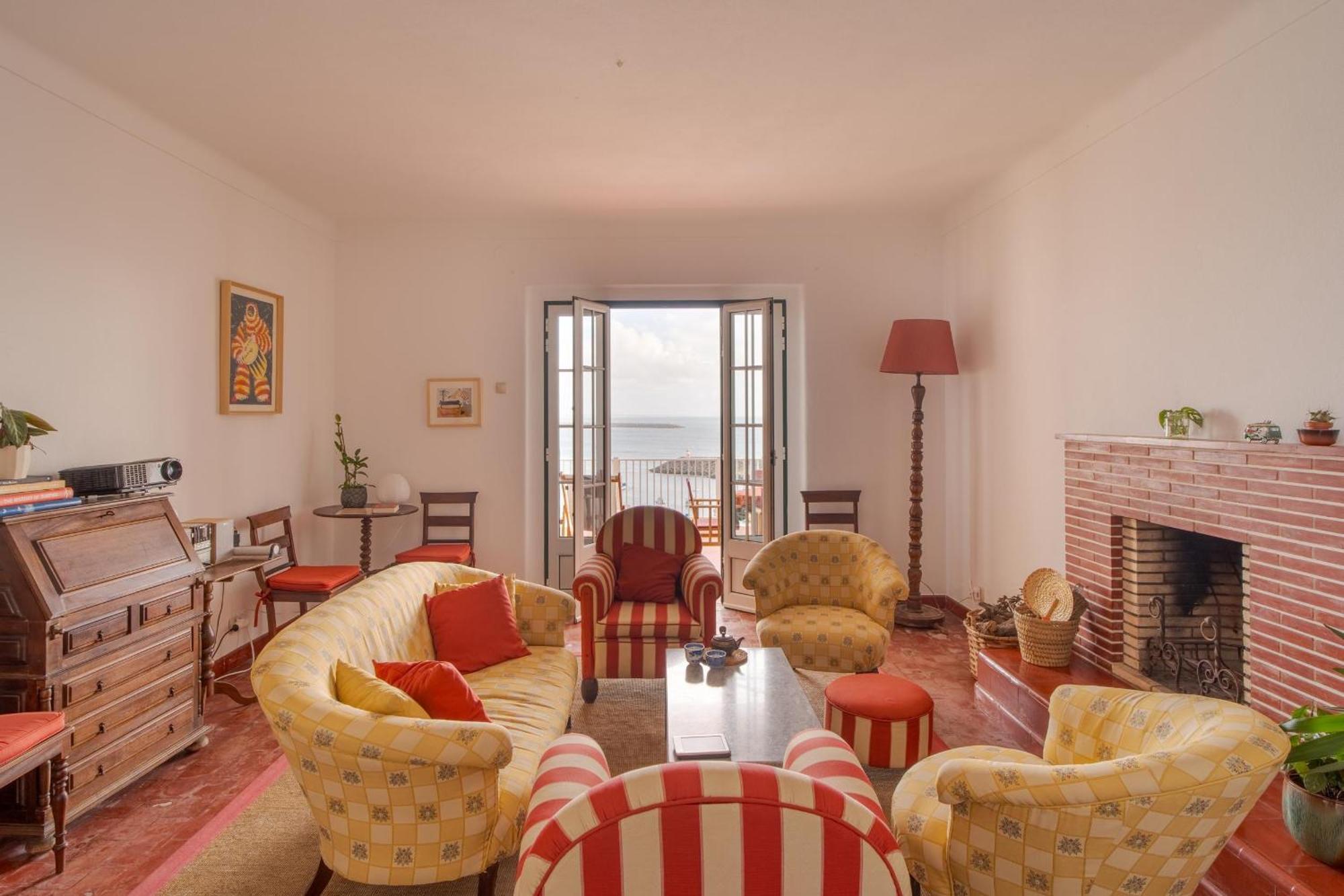 Appartement Manas Coliving à Sines Extérieur photo