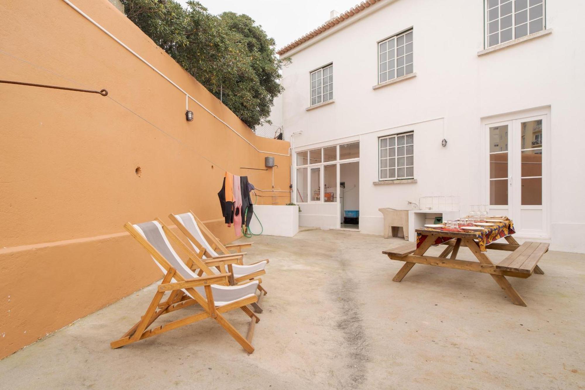 Appartement Manas Coliving à Sines Extérieur photo