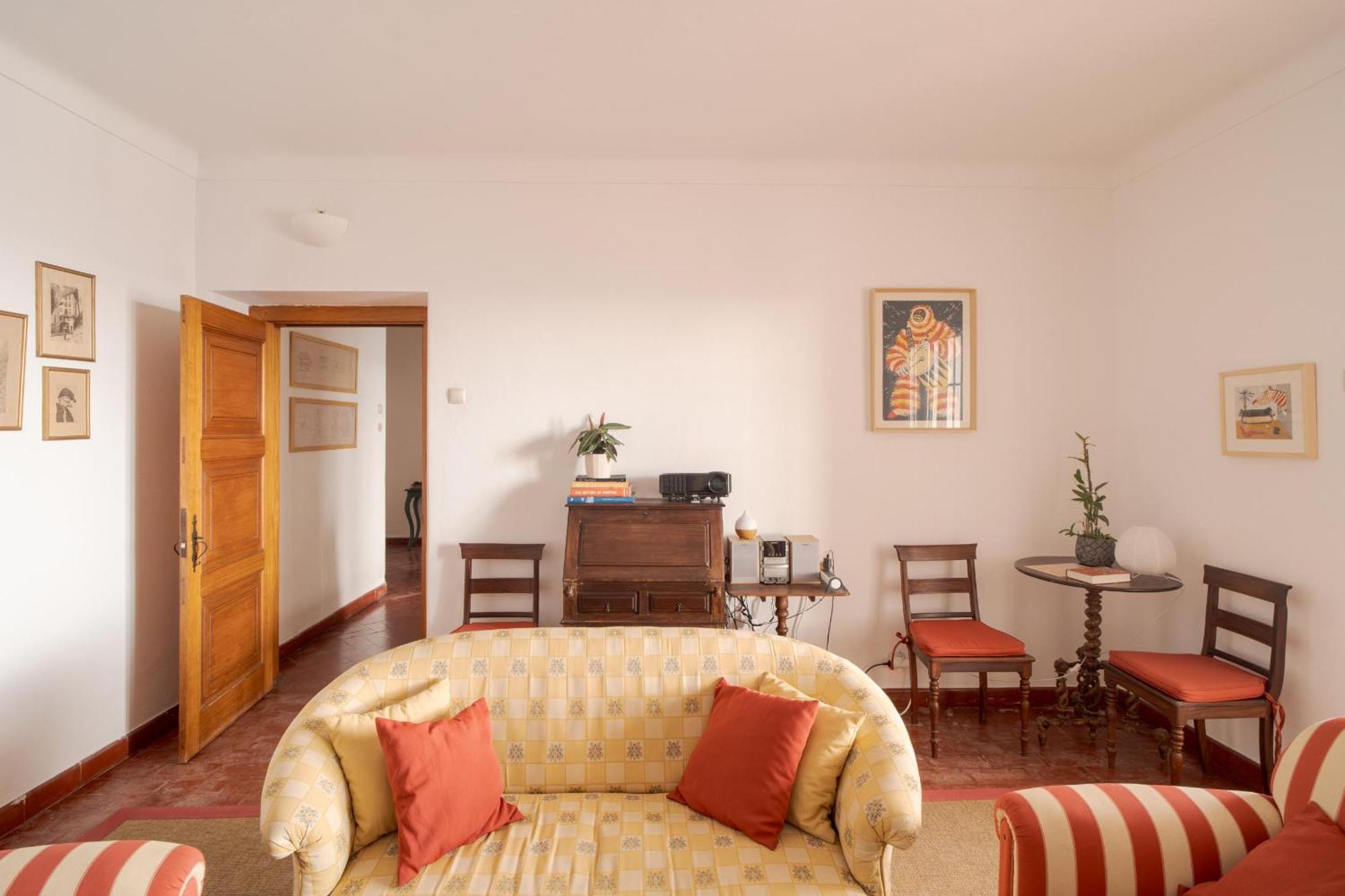 Appartement Manas Coliving à Sines Extérieur photo