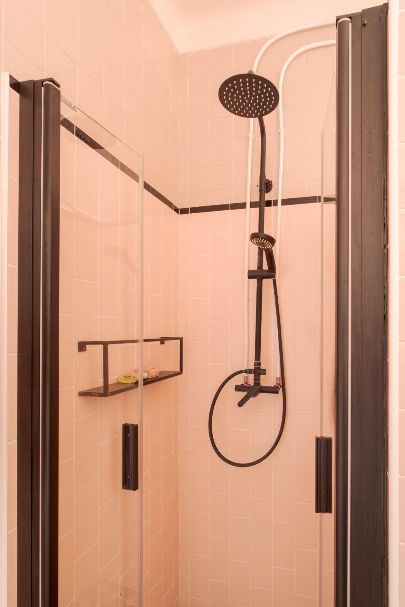 Appartement Manas Coliving à Sines Extérieur photo